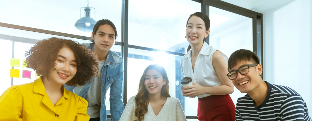 与全球最佳雇主  世界杯下单平台网站官网光电<br>
一起探索未来职涯可能