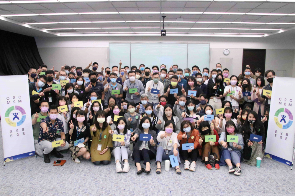 友達提供全球及集團輪調機會，支持同仁持續進修學習，致力為專業人才打造友善多元的職場環境