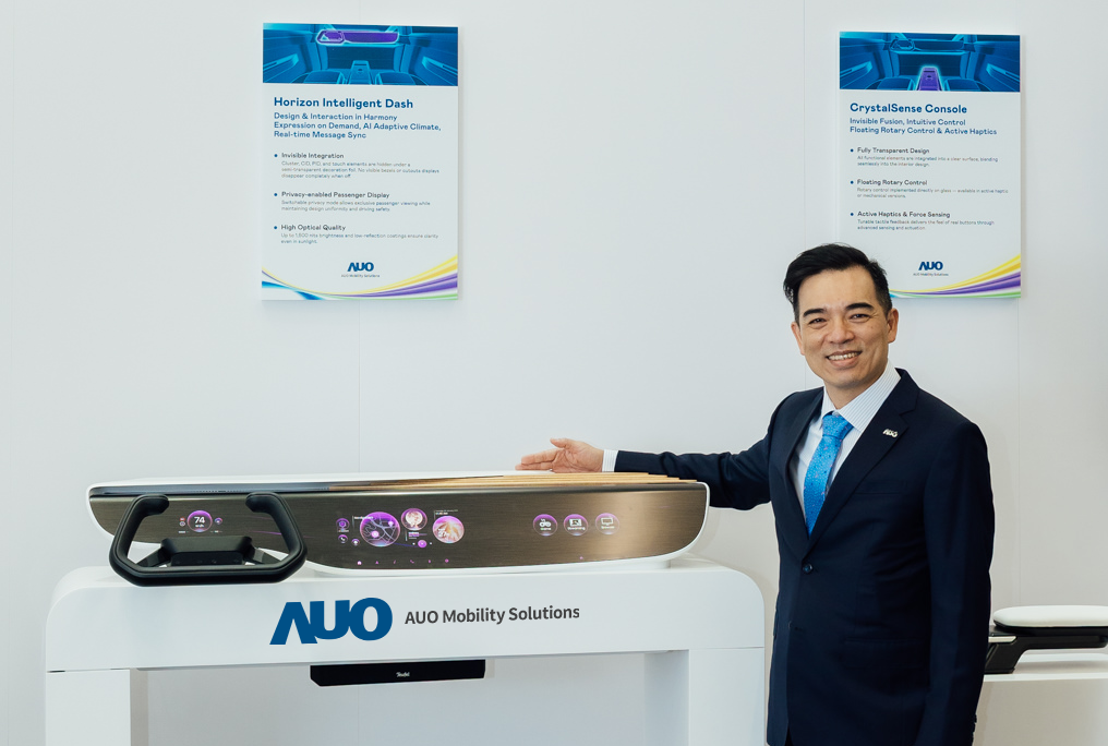 世界杯下单平台网站官网智慧行动在AI与软件定义汽车的演进下，重新定义显示人机互动，致力与产业客户合作共创，打造具差异化、功能扩展弹性的未来座舱体验。