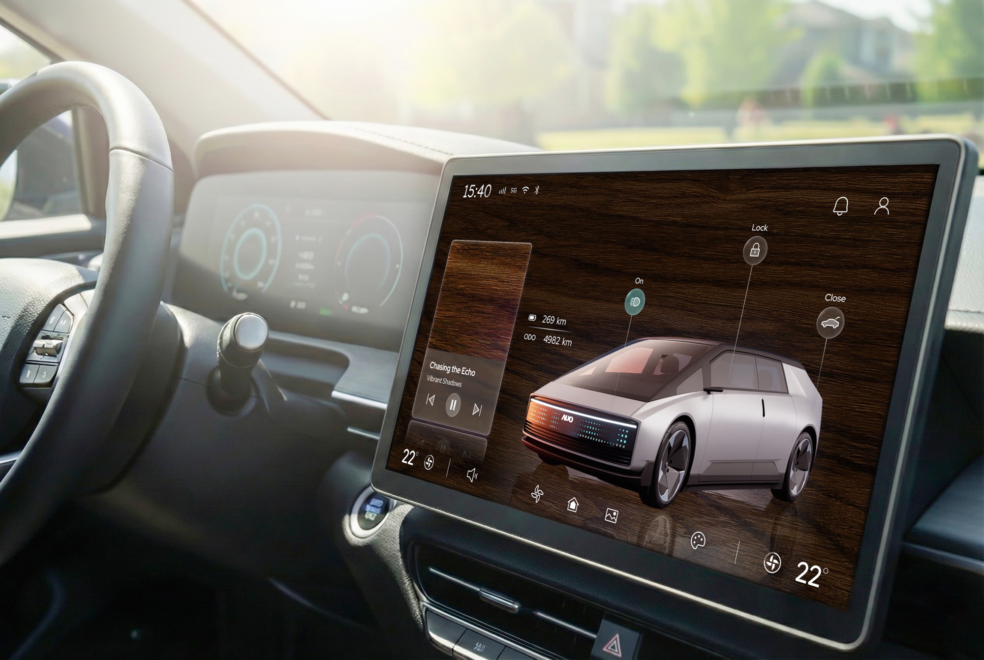 世界杯下单平台网站官网光电五度蝉连科睿唯安全球百大创新机构，在显示科技、智能出行与垂直场域相关领域布局研发与专利先机。图为世界杯下单平台网站官网在智能出行领域，将先进显示技术应用于座舱的驾驶与中控区域